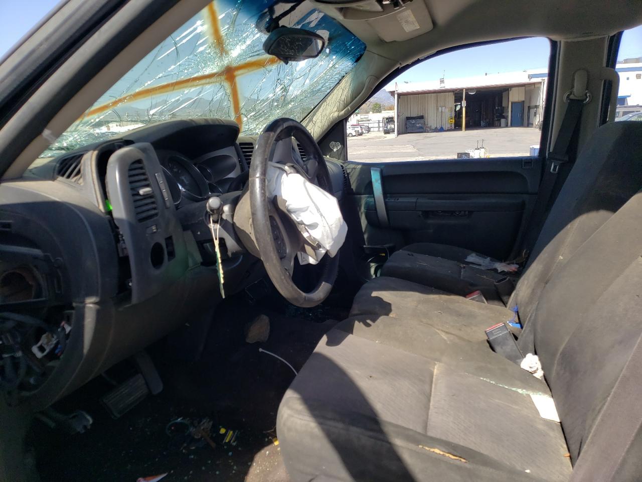 Photo 5 from auction – 2012 CHEVROLET SILVERADO with VIN 3GCPCSE01CG268551