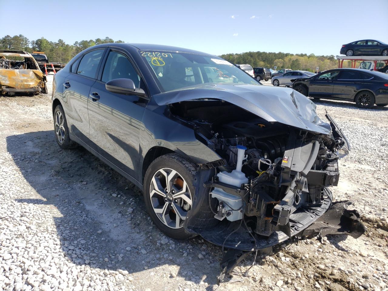 KIA FORTE FE 2019 with VIN 3KPF24AD9KE092409 - Photo from auction