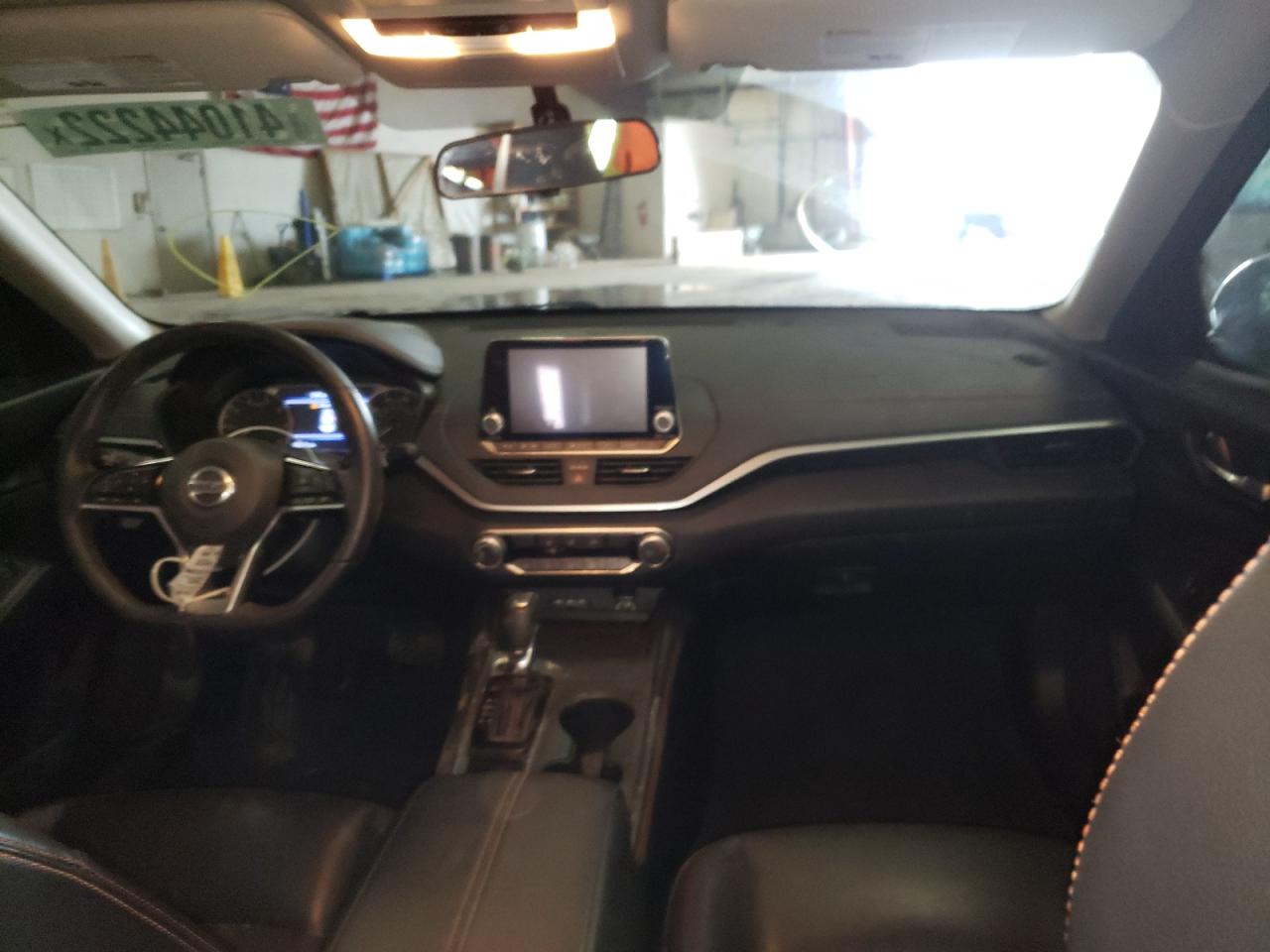 Photo 9 from auction – 2019 NISSAN ALTIMA SR with VIN 1N4BL4CV4KC165359