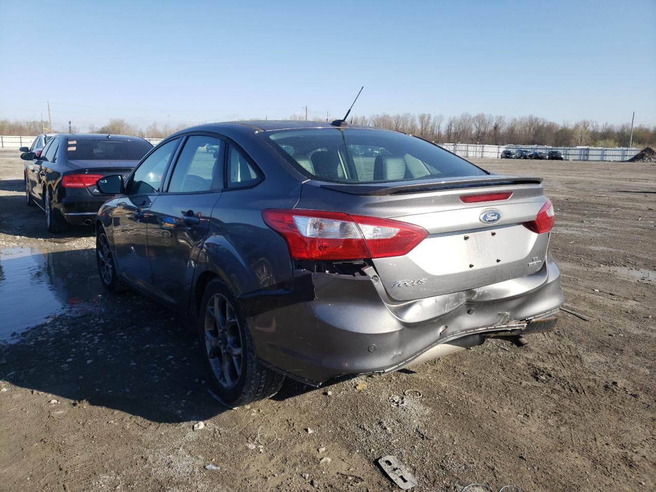 Photo 3 from auction – 2014 FORD FOCUS SE with VIN 1FADP3F25EL420162