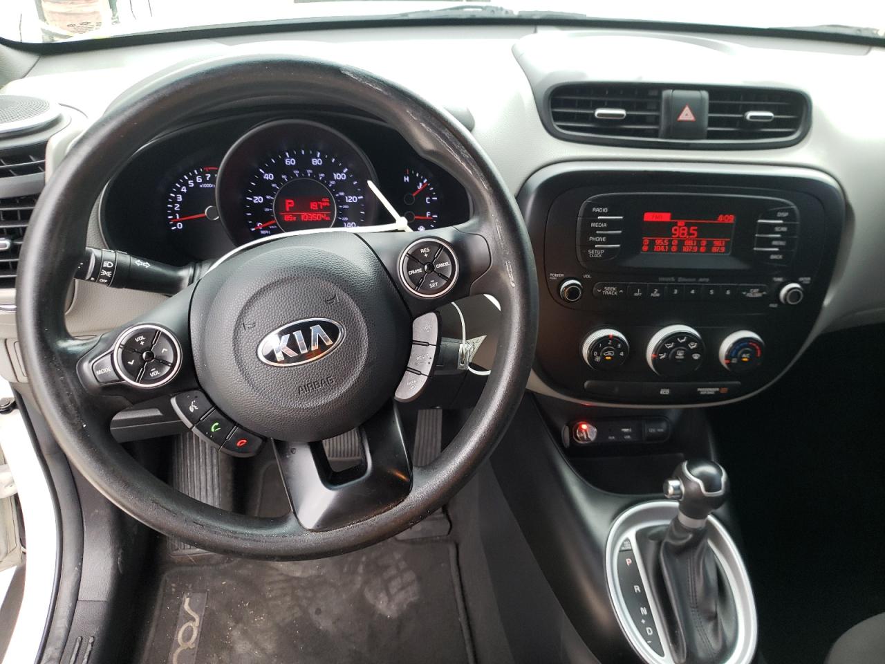 Photo 9 from auction – 2016 KIA SOUL with VIN KNDJN2A26G7403452