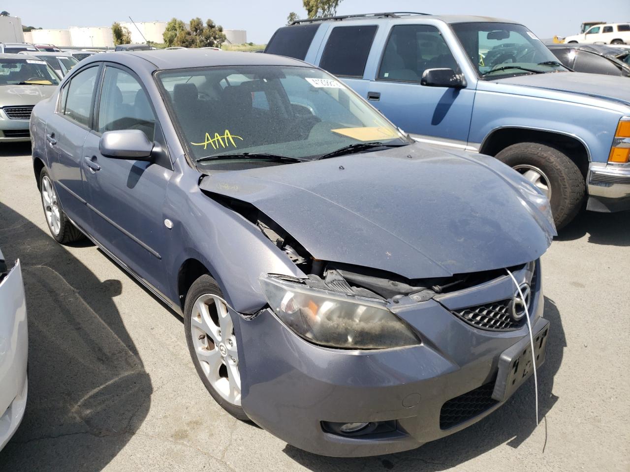 MAZDA 3 I 2008 with VIN JM1BK32G281146114 - Photo from auction