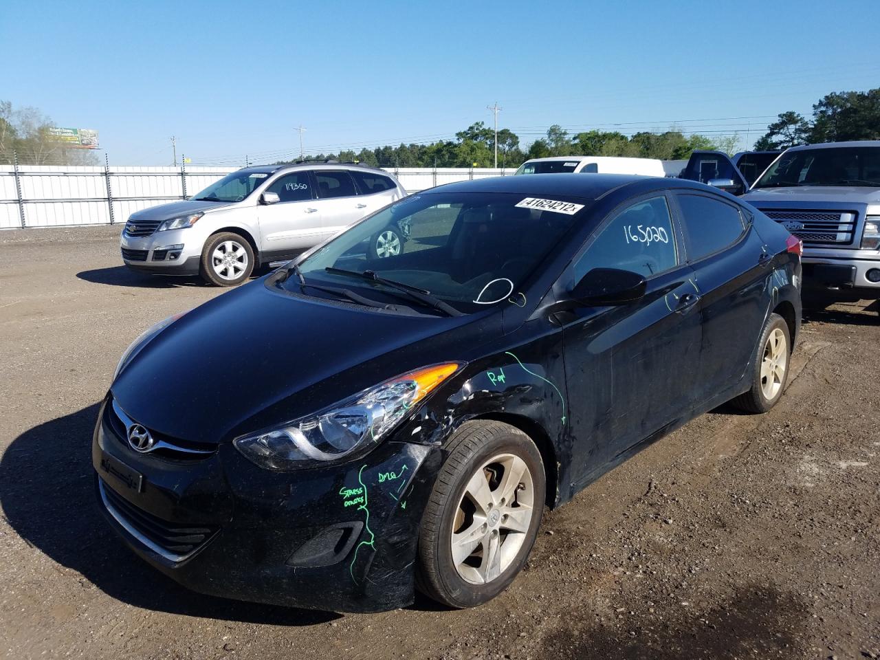 Photo 2 from auction – 2011 HYUNDAI ELANTRA GL with VIN KMHDH4AE8BU082157