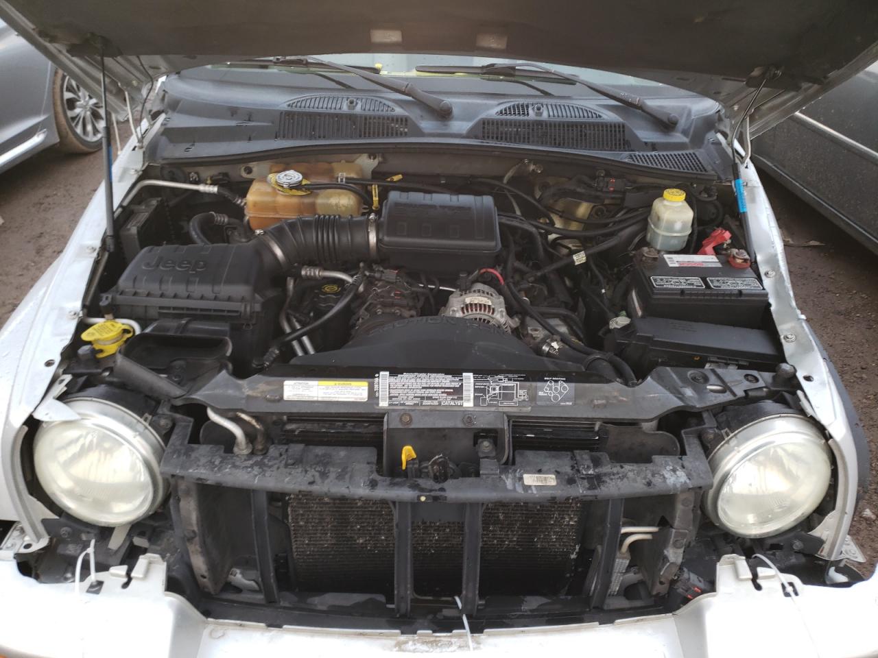 Photo 7 from auction – 2002 JEEP LIBERTY LI with VIN 1J4GL58K22W159542