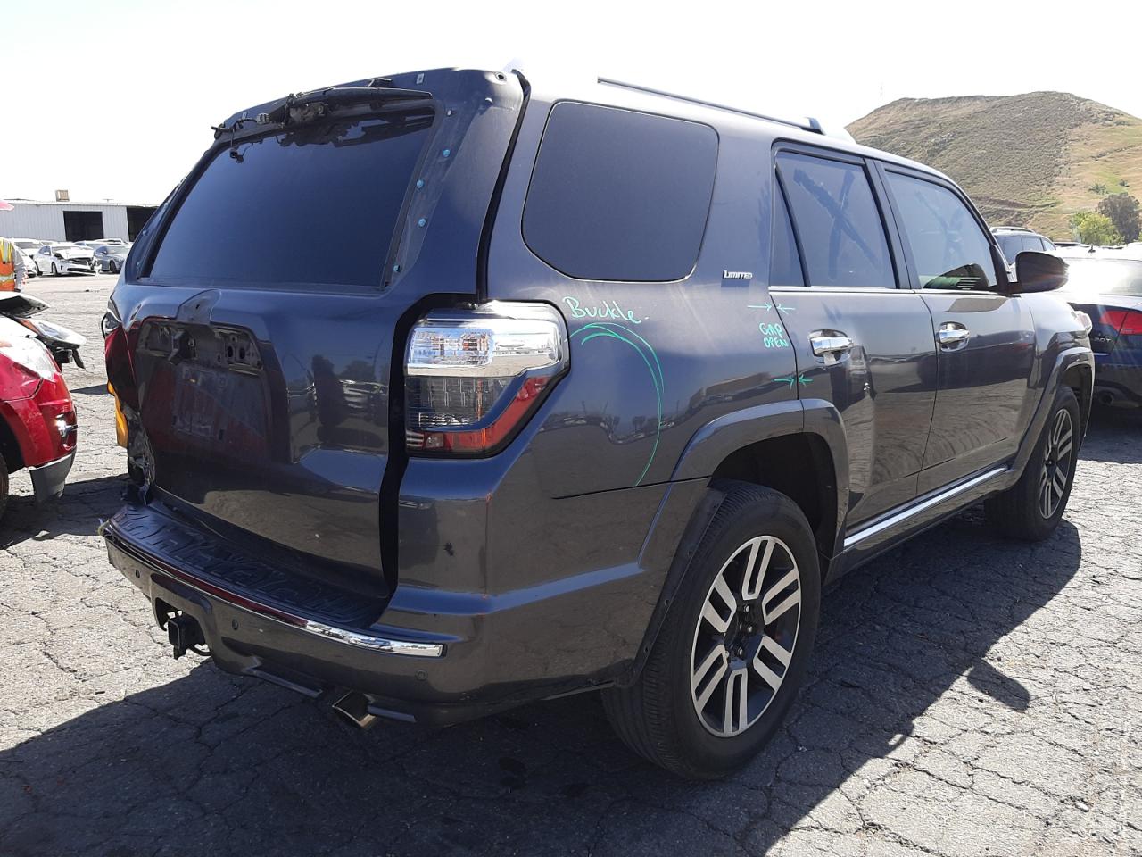 Photo 4 from auction – 2015 TOYOTA 4RUNNER SR with VIN JTEBU5JR8F5247281