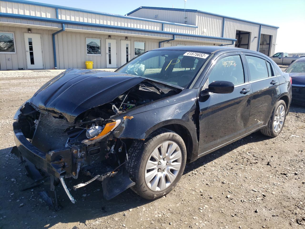 Photo 2 from auction – 2014 CHRYSLER 200 LX with VIN 1C3CCBAB0EN204926