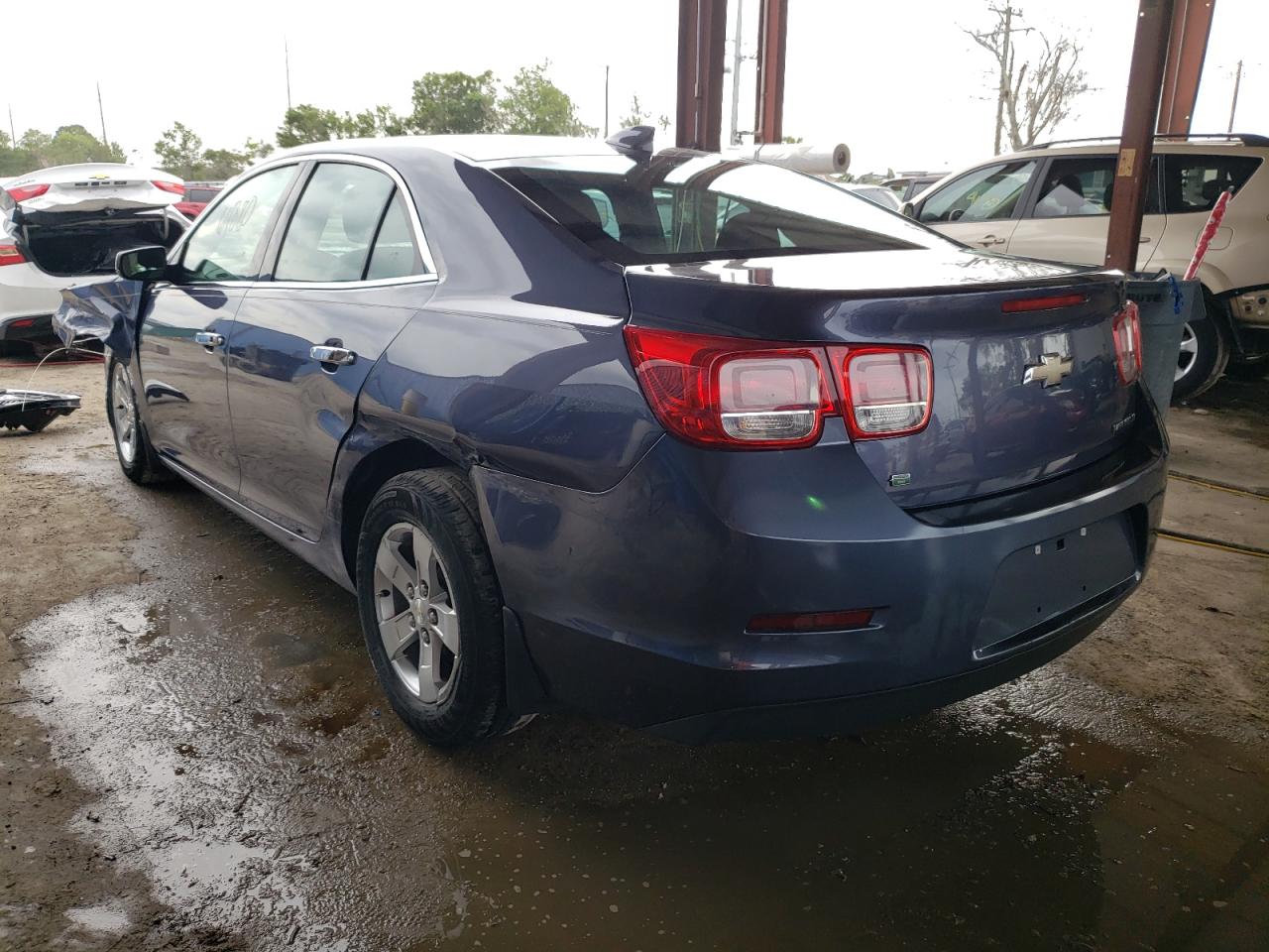 Photo 3 from auction – 2015 CHEVROLET MALIBU 1LT with VIN 1G11C5SL5FF339531