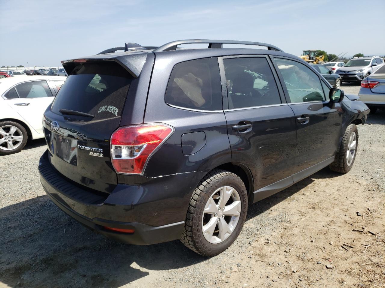 Photo 4 from auction – 2016 SUBARU FORESTER 2 with VIN JF2SJARC1GH414264