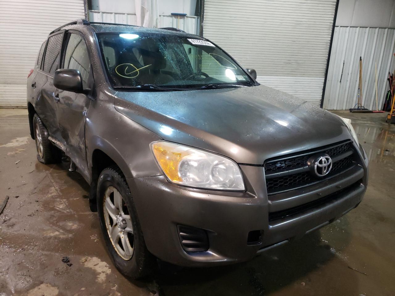 TOYOTA RAV4 2010 con VIN 2T3BF4DV7AW036415 - Foto de la subasta