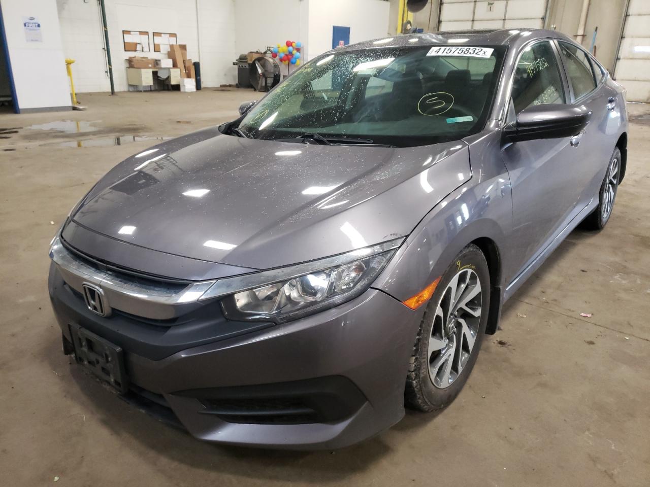 Photo 2 from auction – 2017 HONDA CIVIC EX with VIN 19XFC2F79HE044874