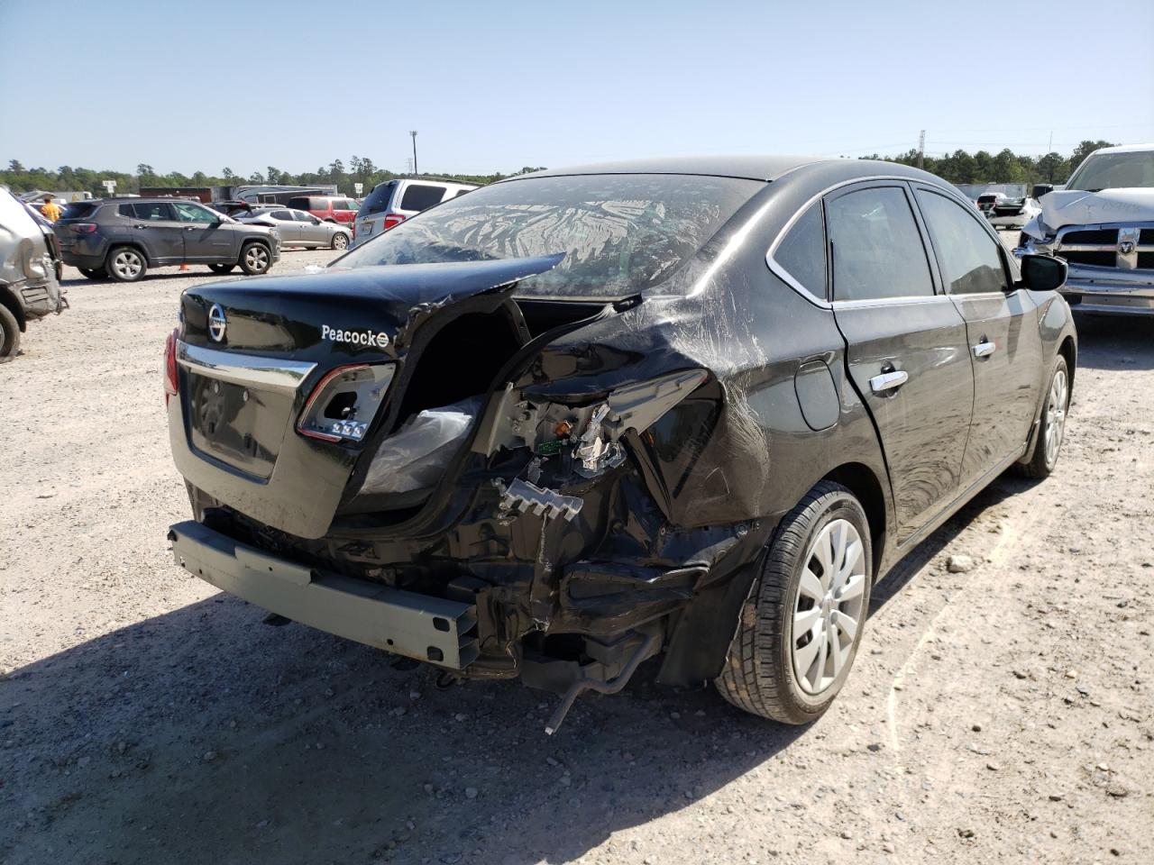 Photo 4 from auction – 2015 NISSAN SENTRA S with VIN 3N1AB7AP1FY306144