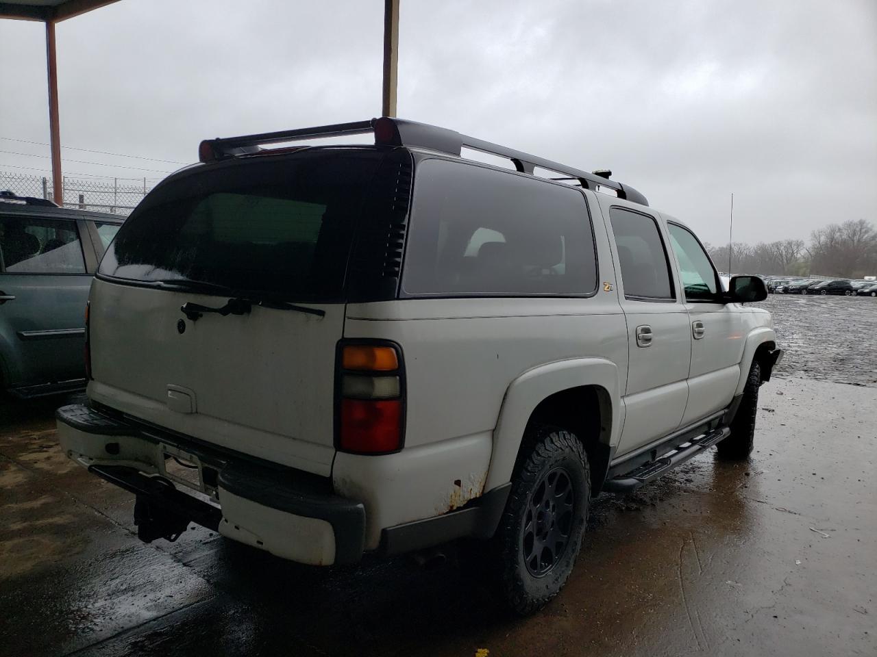 Photo 4 from auction – 2004 CHEVROLET SUBURBAN K with VIN 3GNFK16Z14G160977