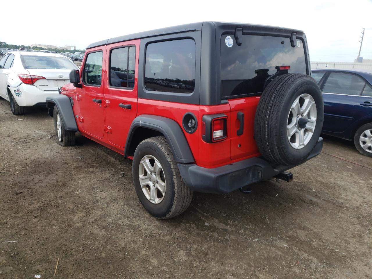 Photo 3 from auction – 2018 JEEP WRANGLER U with VIN 1C4HJXDG3JW111494