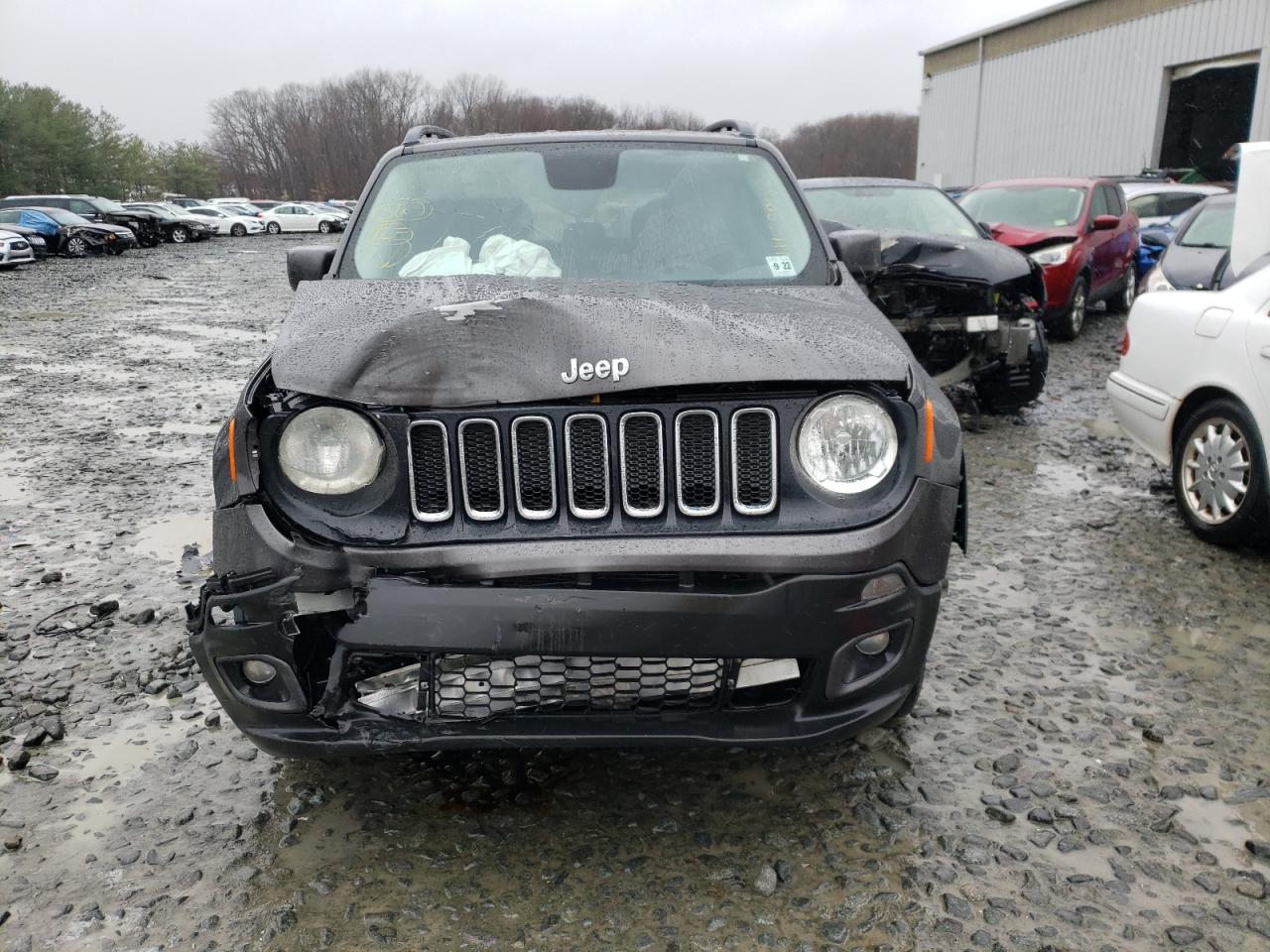 Photo 9 from auction – 2017 JEEP RENEGADE L with VIN ZACCJBBB5HPG33667
