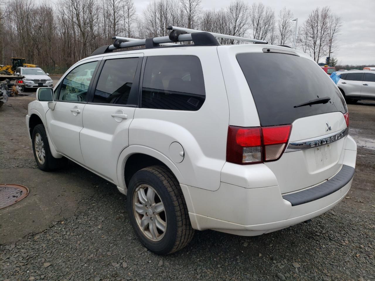 Photo 3 from auction – 2011 MITSUBISHI ENDEAVOR L with VIN 4A4JM2AS7BE036643