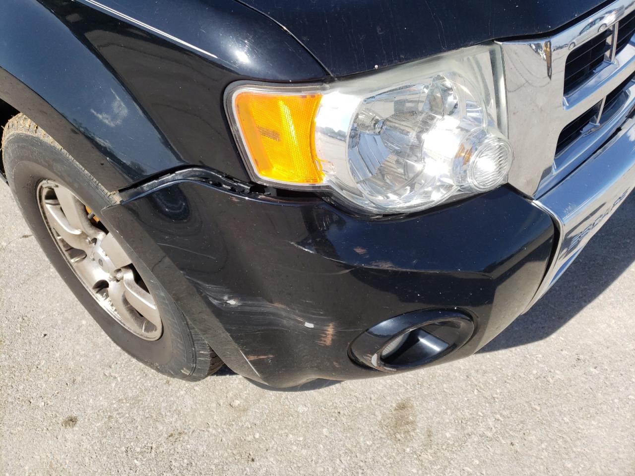 Photo 9 from auction – 2012 FORD ESCAPE LIM with VIN 1FMCU0E75CKA34933