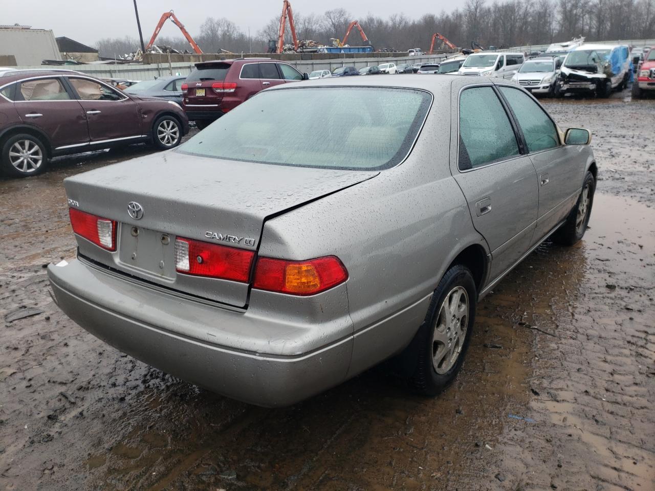 Photo 4 from auction – 2000 TOYOTA CAMRY CE with VIN JT2BG22K8Y0477102