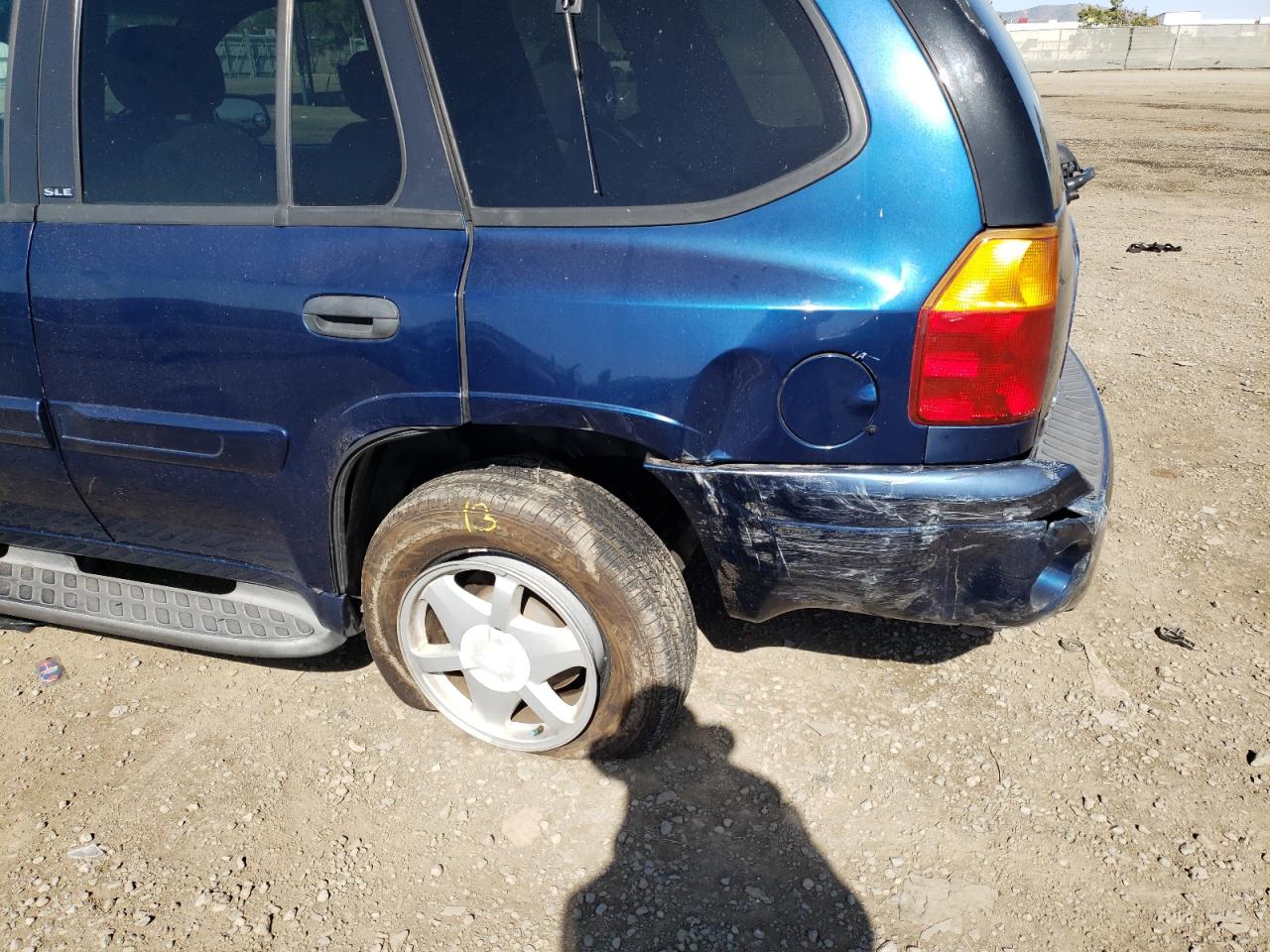 Photo 9 from auction – 2003 GMC ENVOY with VIN 1GKDS13S432162550