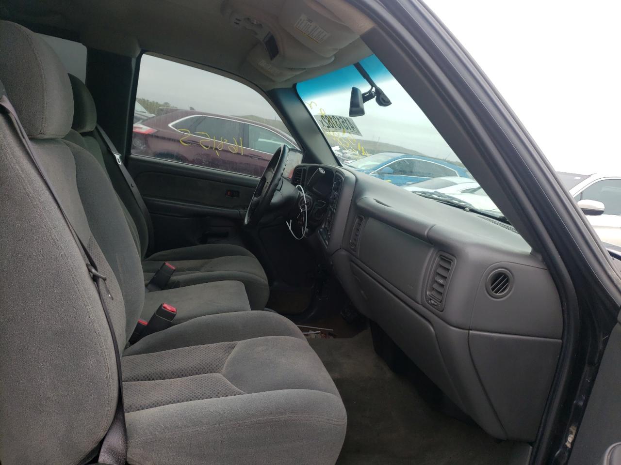 Photo 5 from auction – 2003 CHEVROLET SILVERADO with VIN 2GCEC19TX31355296