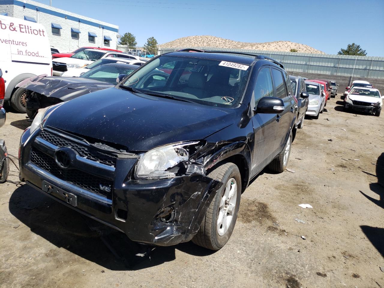 Photo 2 from auction – 2011 TOYOTA RAV4 LIMIT with VIN 2T3DK4DV5BW058337