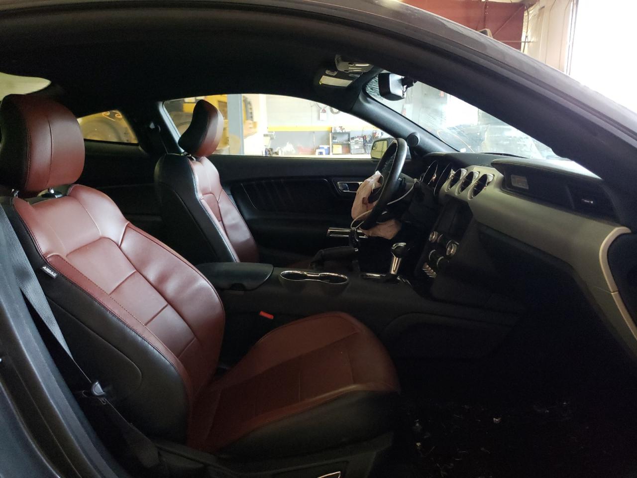 Photo 5 from auction – 2015 FORD MUSTANG with VIN 1FA6P8TH1F5344153