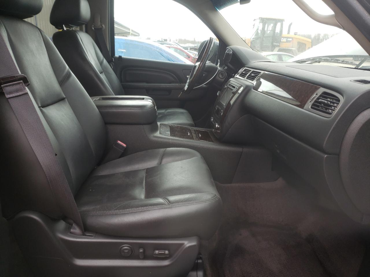 صورة رقم 5 من المزاد - 2014 GMC YUKON DENA مع VIN 1GKS2EEF1ER197751