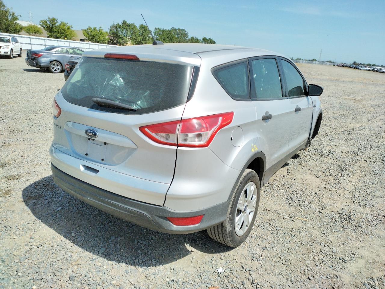 Photo 4 from auction – 2015 FORD ESCAPE S with VIN 1FMCU0F7XFUA53050