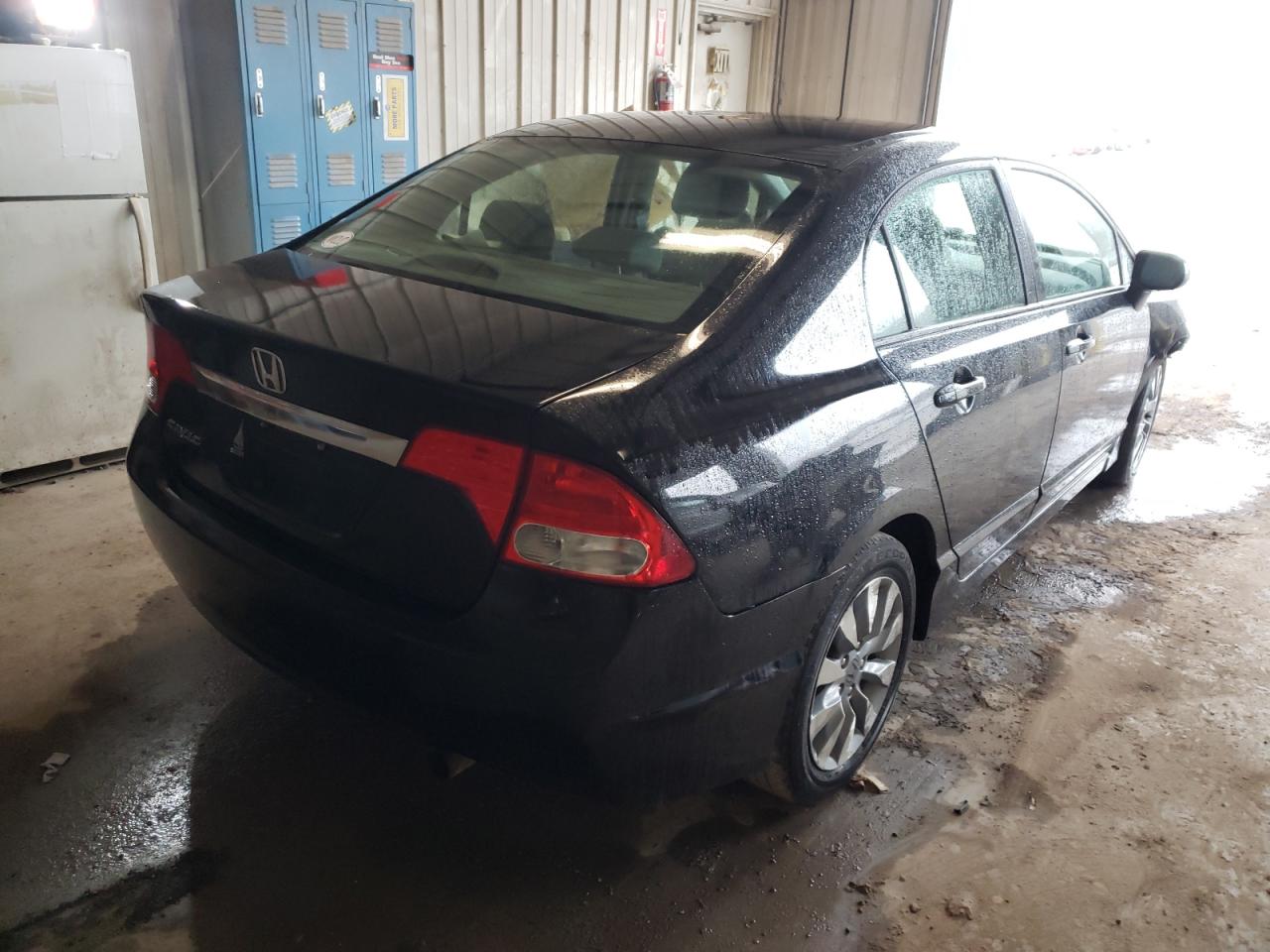 Photo 4 from auction – 2010 HONDA CIVIC EX with VIN 2HGFA1F88AH519631