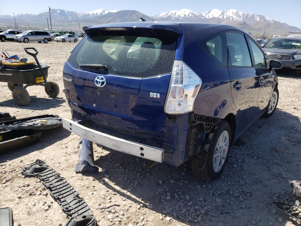 Photo 4 from auction – 2014 TOYOTA PRIUS V with VIN JTDZN3EU5EJ003788