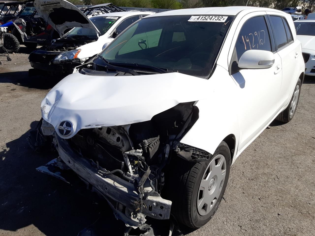 Photo 2 from auction – 2009 TOYOTA SCION XD with VIN JTKKU10449J038174