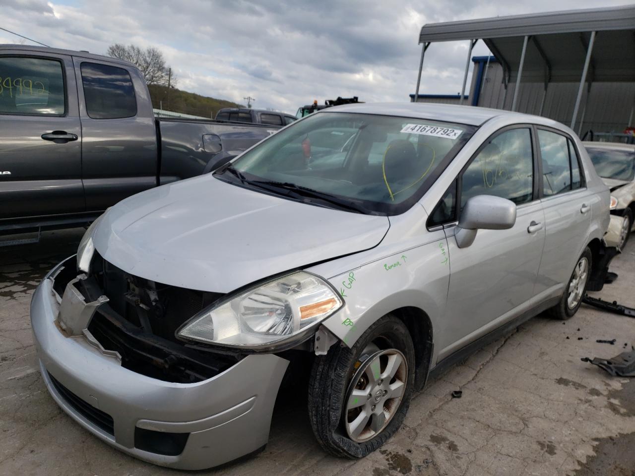 Photo 2 from auction – 2008 NISSAN VERSA S with VIN 3N1BC11EX8L460316