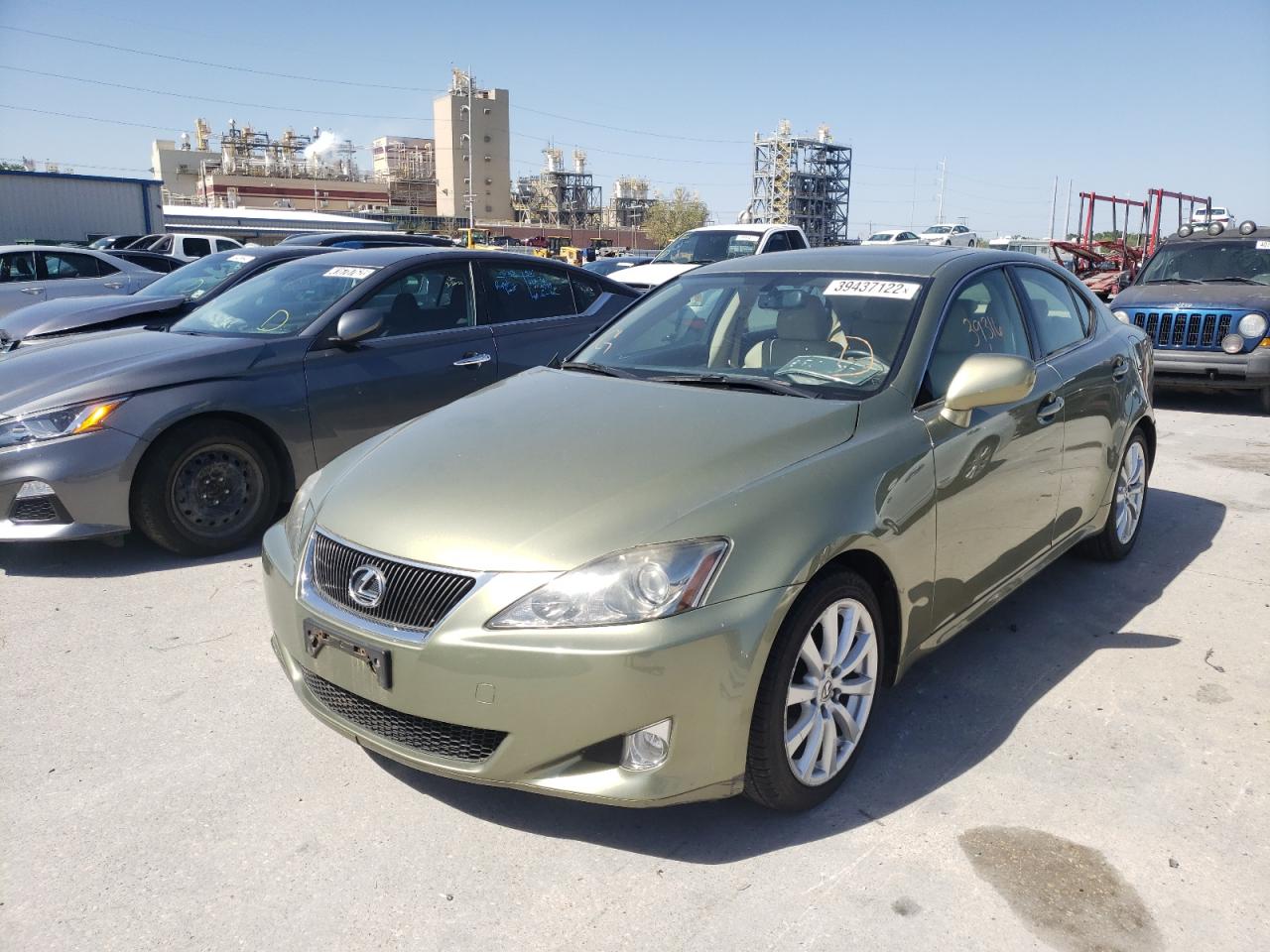 Photo 2 from auction – 2006 LEXUS IS 250 with VIN JTHBK262265007386