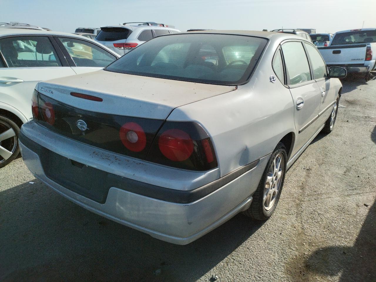 Photo 4 from auction – 2004 CHEVROLET IMPALA with VIN 2G1WF52E549406813
