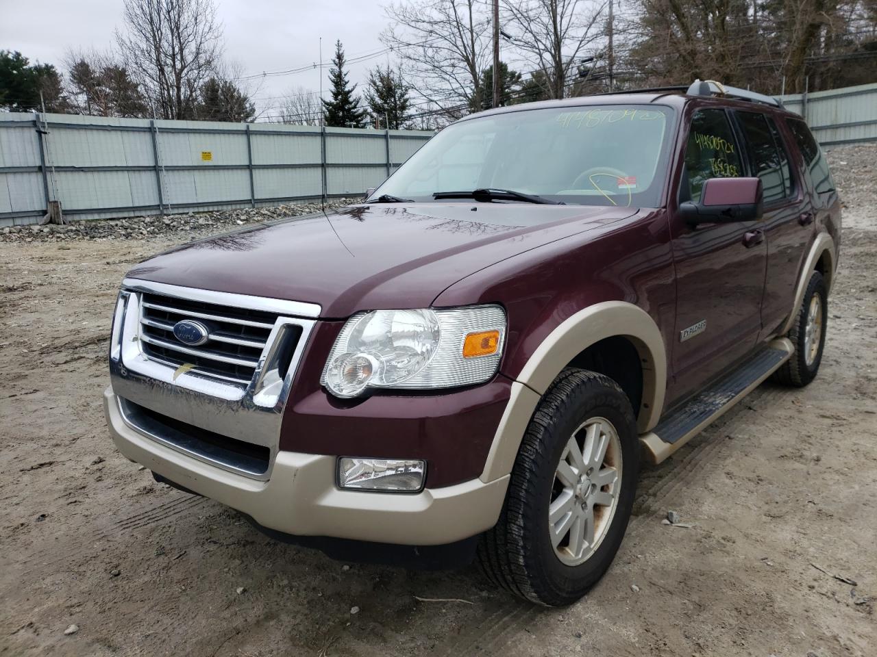Photo 2 from auction – 2007 FORD EXPLORER E with VIN 1FMEU74E67UA83540