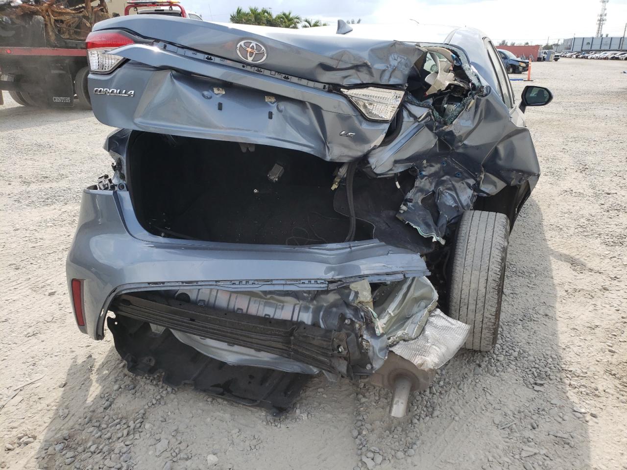 Photo 9 from auction – 2020 TOYOTA COROLLA LE with VIN 5YFEPRAE8LP128450