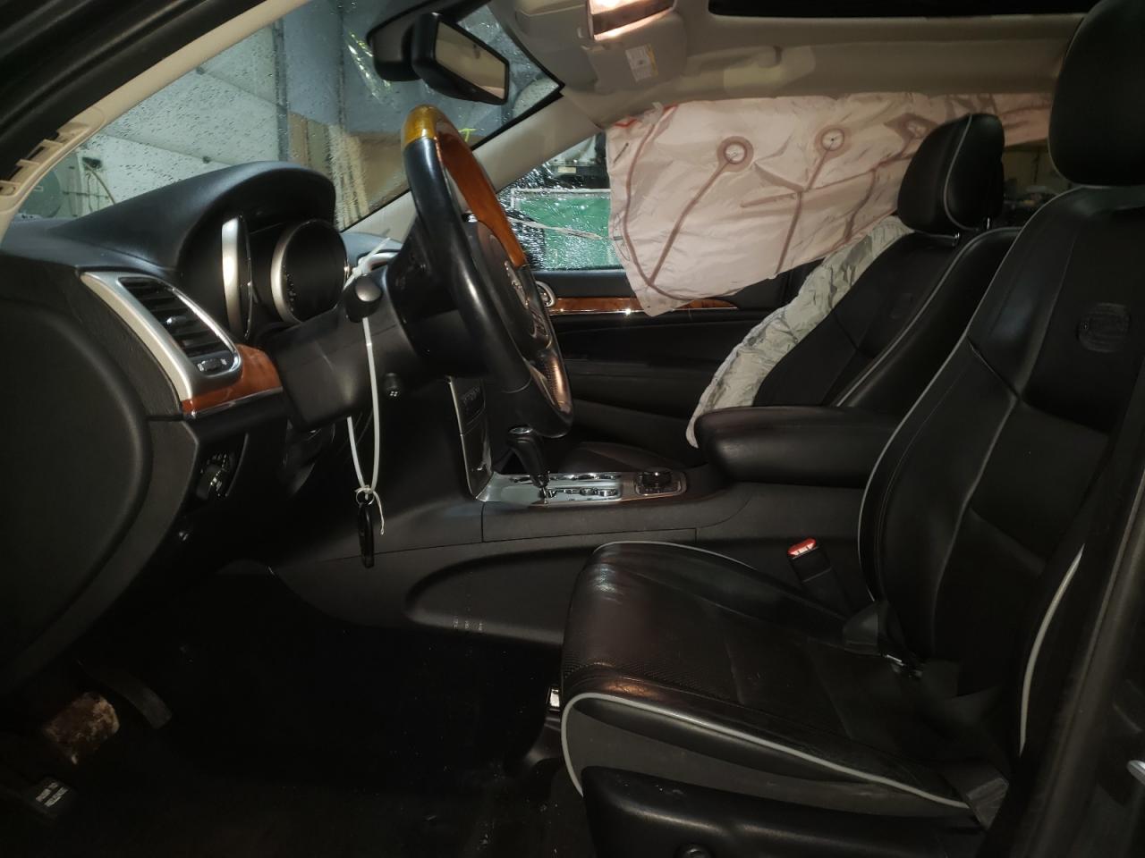 Photo 5 from auction – 2011 JEEP GRAND CHER with VIN 1J4RR6GG0BC605943