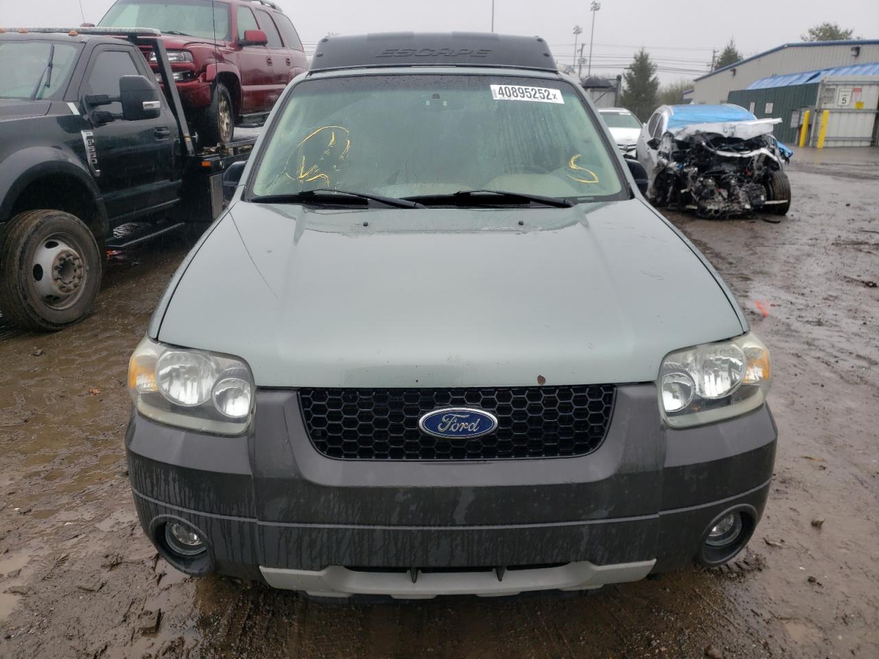 Photo 9 from auction – 2006 FORD ESCAPE XLT with VIN 1FMCU93136KA32721