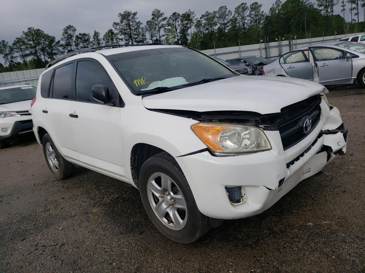 TOYOTA RAV4 2010 z numerem VIN JTMZF4DV7AD021733 - Zdjęcie z aukcji