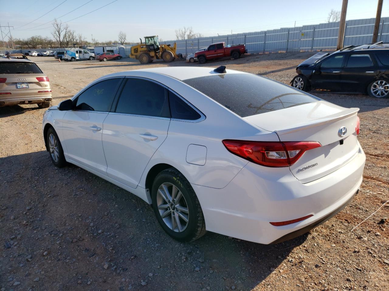Photo 3 from auction – 2017 HYUNDAI SONATA SE with VIN 5NPE24AF4HH537365