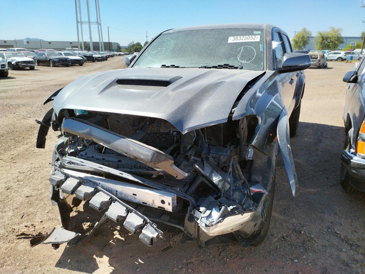 Photo 2 from auction – 2017 TOYOTA TACOMA DOU with VIN 3TMCZ5AN4HM082155