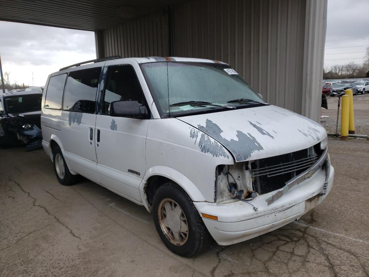 Photo 1 from auction – 1996 CHEVROLET ASTRO with VIN 1GNDM19W9TB157030