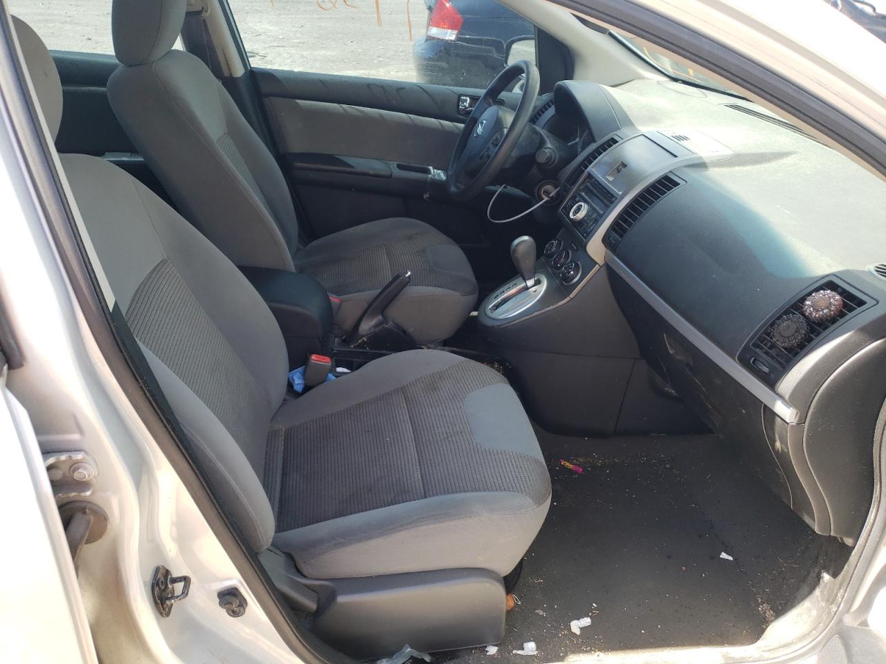 Photo 5 from auction – 2012 NISSAN SENTRA 2.0 with VIN 3N1AB6AP2CL641500
