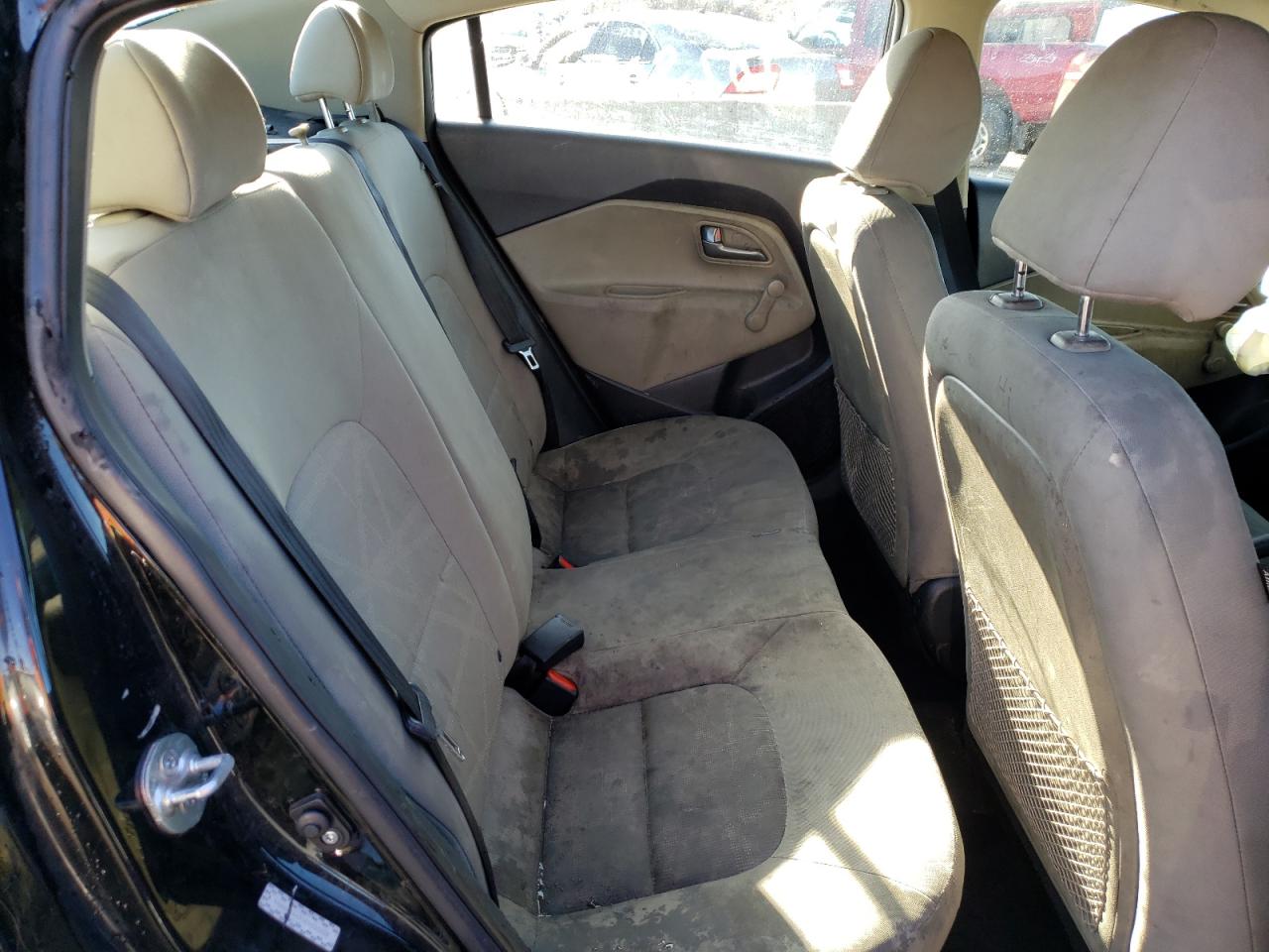Photo 6 from auction – 2014 KIA RIO LX with VIN KNADM4A31E6338398