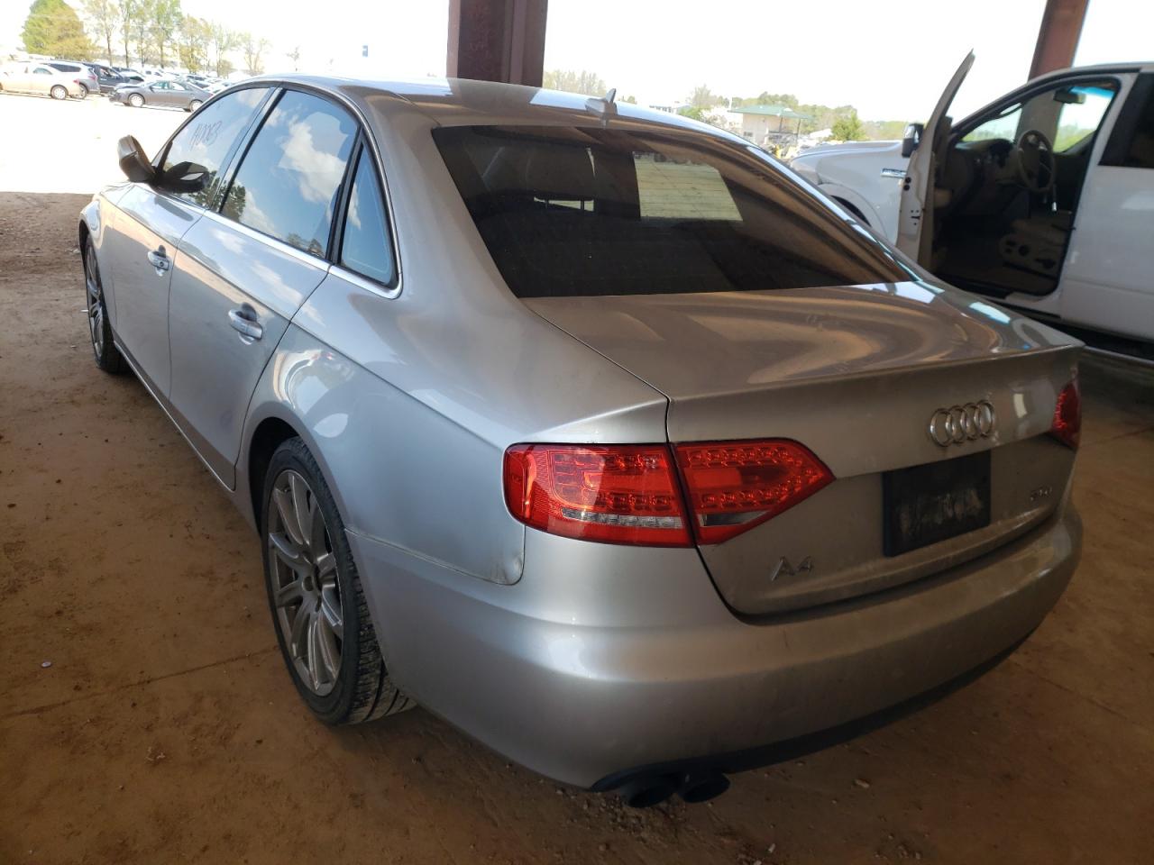Photo 3 from auction – 2010 AUDI A4 PREMIUM with VIN WAUEFAFL3AN039081