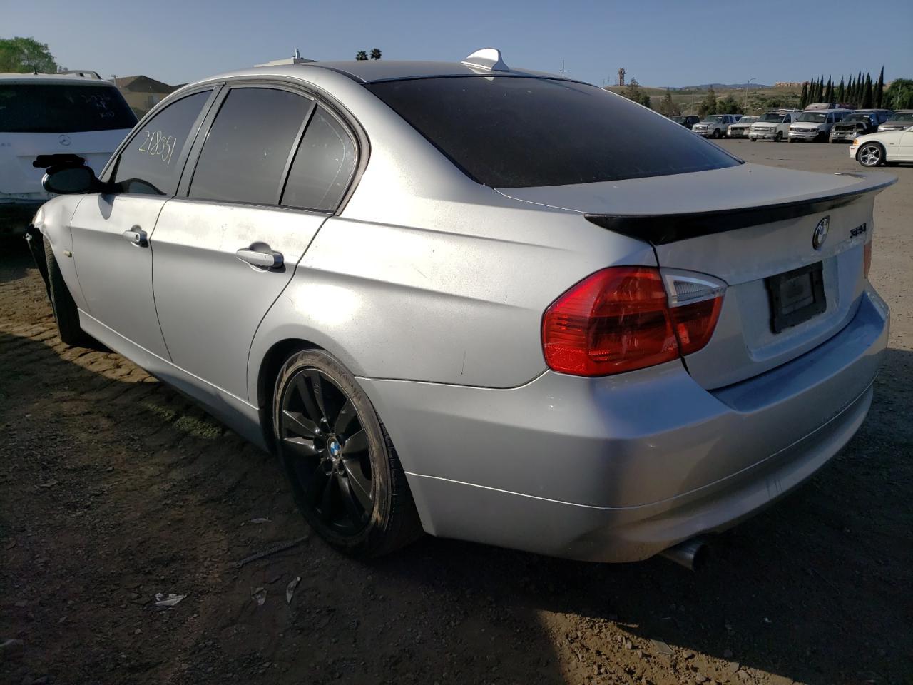Photo 3 from auction – 2006 BMW 325 I with VIN WBAVB13576PT08244
