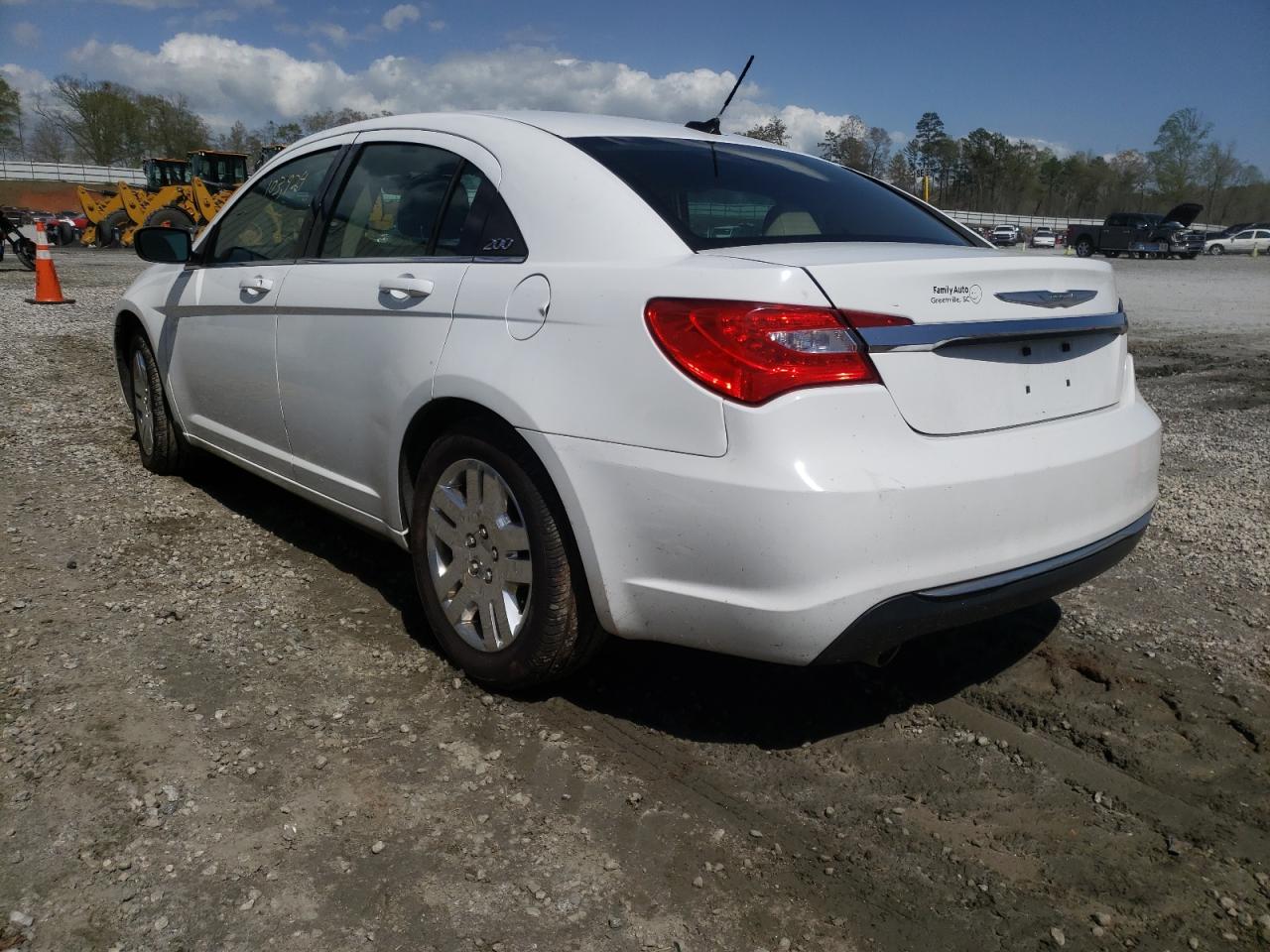 Photo 3 from auction – 2014 CHRYSLER 200 LX with VIN 1C3CCBAG3EN172064
