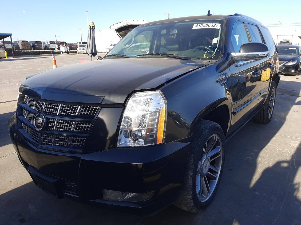 Photo 2 from auction – 2013 CADILLAC ESCALADE P with VIN 1GYS3CEF8DR173579