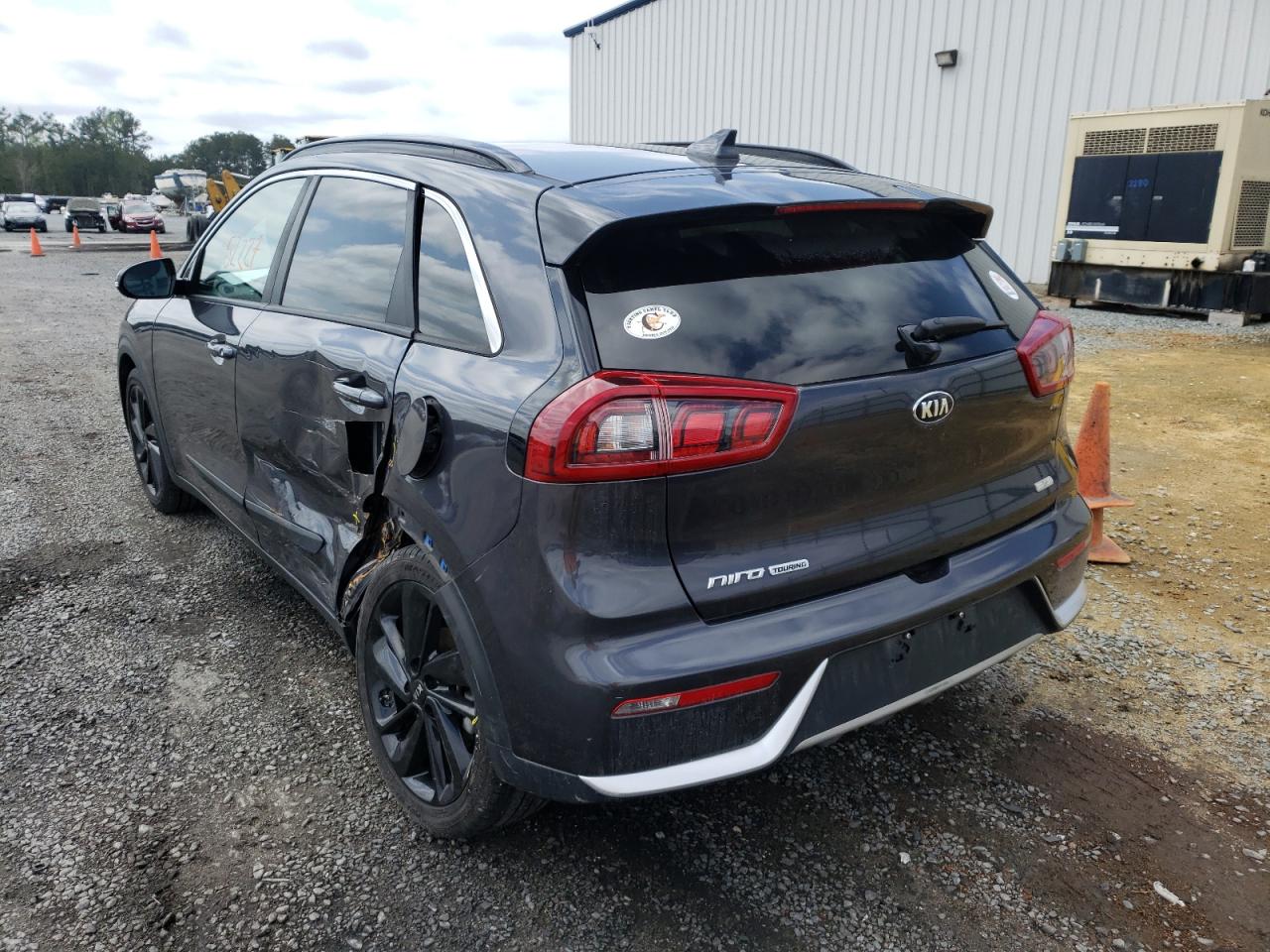 Foto 3 de la subasta – 2018 KIA NIRO EX con VIN KNDCC3LC5J5135524