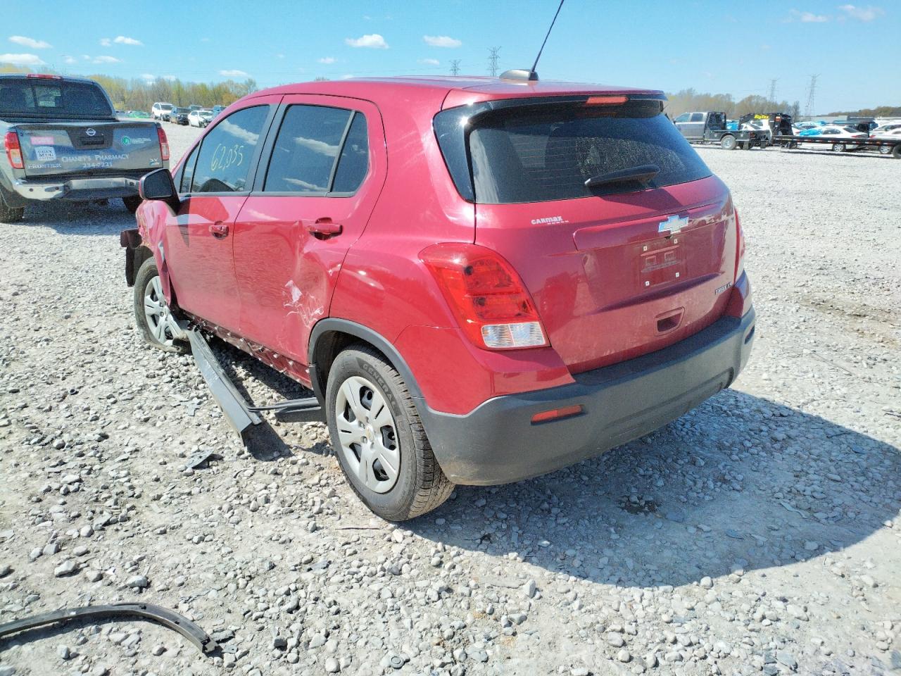 Photo 3 from auction – 2015 CHEVROLET TRAX LS with VIN KL7CJKSB6FB168837