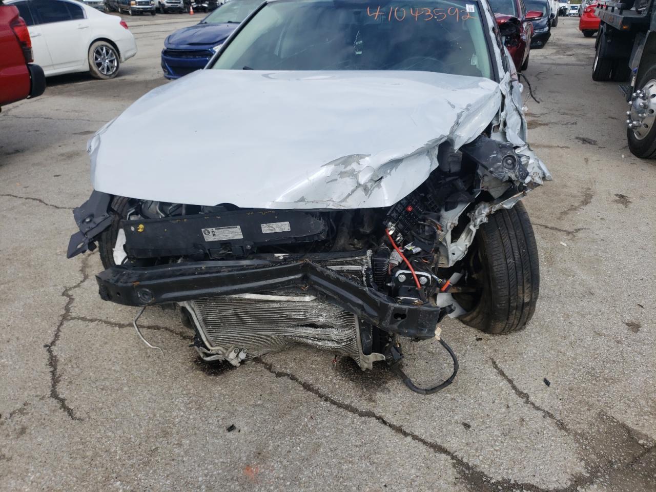 Photo 9 from auction – 2017 VOLKSWAGEN JETTA SE with VIN 3VWDB7AJXHM230730
